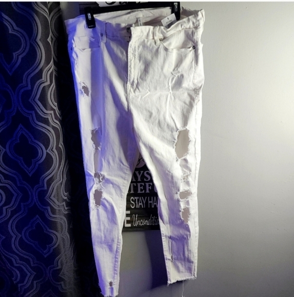 🍁🍂Good American white distressed skinny jeans size 20 - Picture 4 of 5